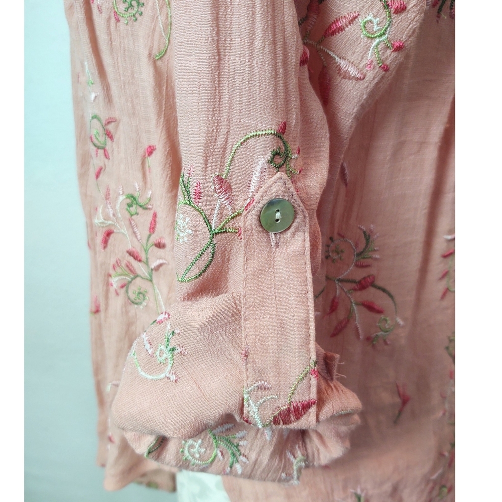Anthropologie Fig and Flower Embroidered Tunic Blouse Roll Tab Button Front Pink - Picture 12 of 14